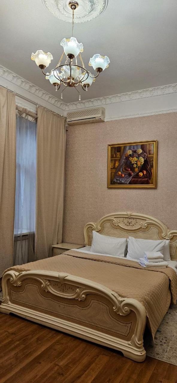 Bessarabka Apartments Kyiv Exterior photo